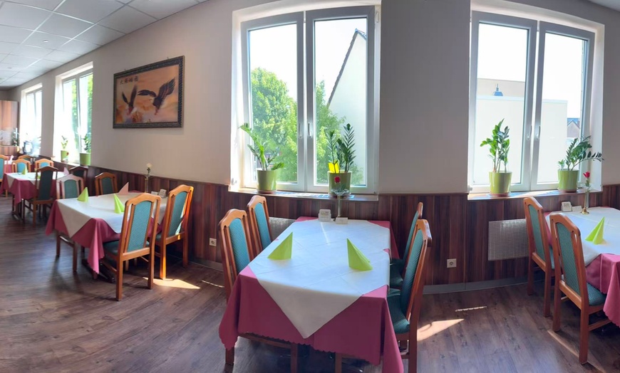 Image 3: Chinesisches 3-Gänge-Menü à la carte für 2 oder 4 Personen