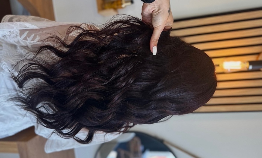 Image 3: Coupe & brushing sur-mesure avec diagnostic pour cheveux sublimés