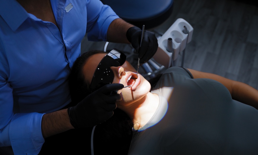 Image 5: Full Dental Check Up, X-Rays, Dental Clean, Scale, Polish and More