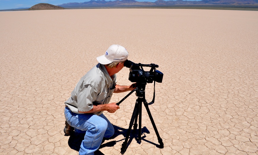 Image 15: Bus Tour from Las Vegas with Adventure Photo Tours | Show Option
