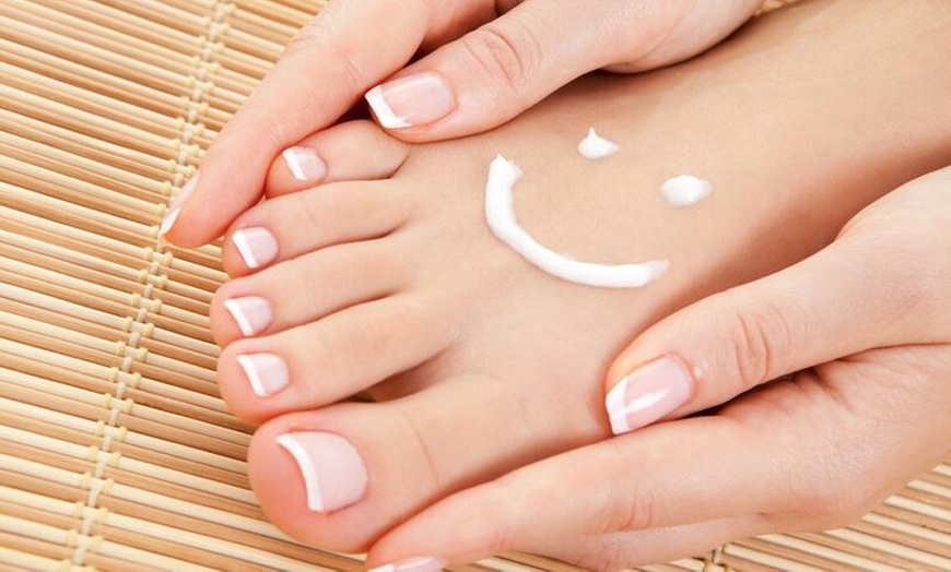 Image 3: ¡Relájate al máximo! 1 sesión de tratamientos a elegir para 1 persona