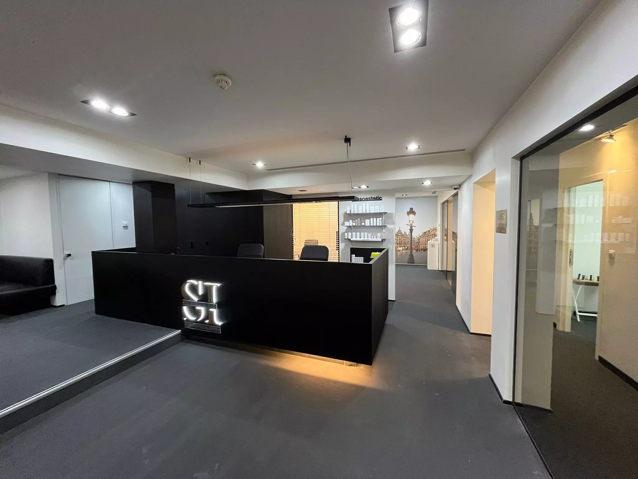 Épilation au laser Primelase avec SI WE CARE Aestetic