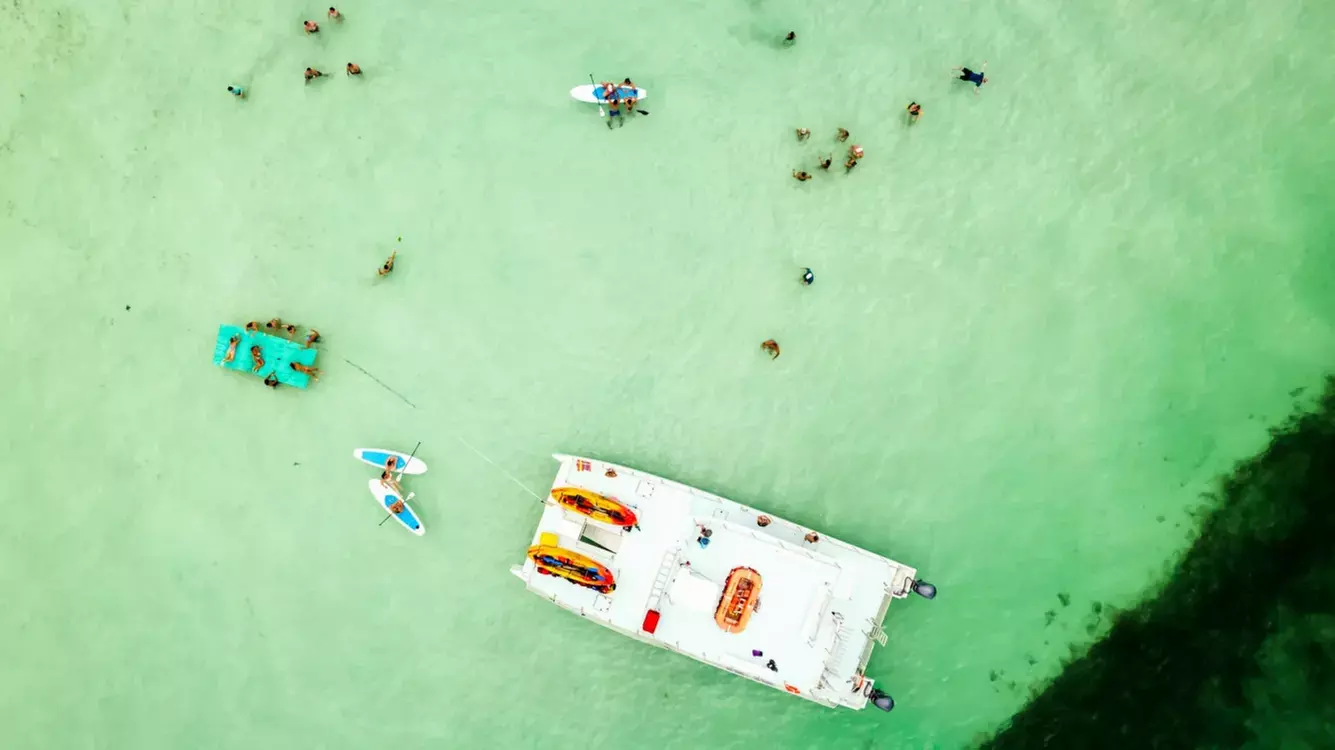 Dolphin Watching & Escape to Key West Sandbars for Ultimate Fun!