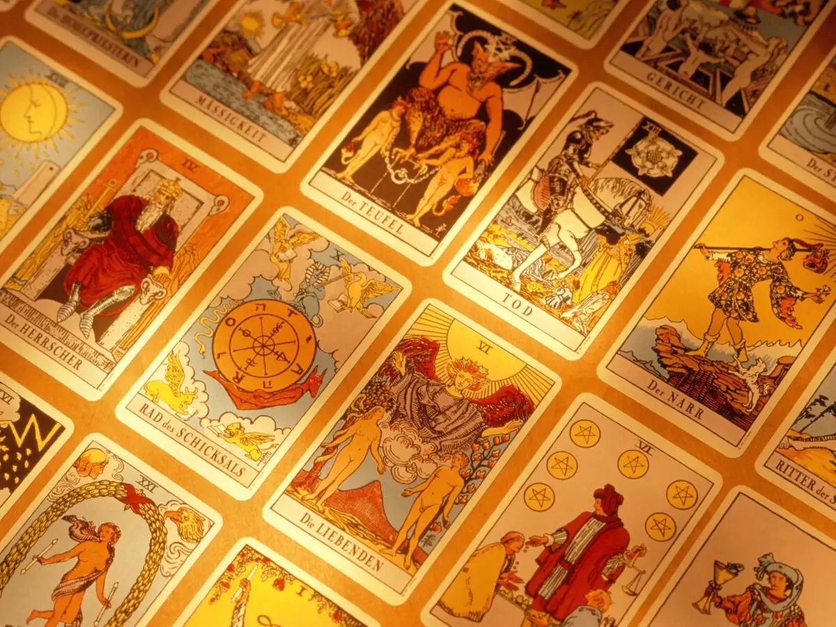 Up to 55% Off on Psychic/Astrology/Fortune Teller at Spiritual Guidance Center - Second Medium