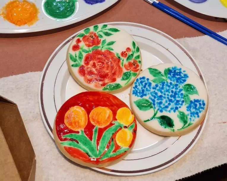 Art You Can Eat: Edible Watercolor Paint and Sip