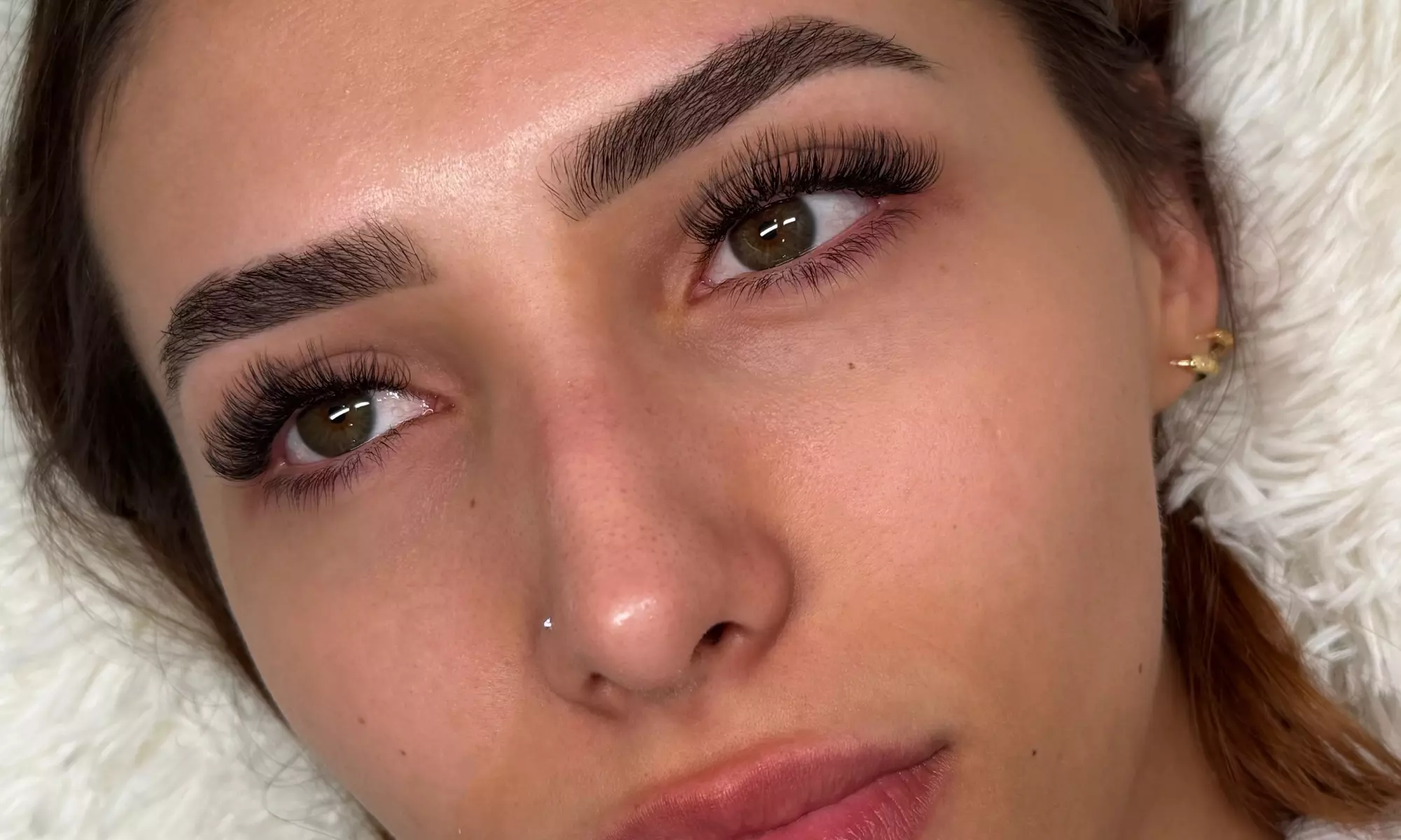 Get Full Set of Eyelash Extensions w/ or W/o One Refill