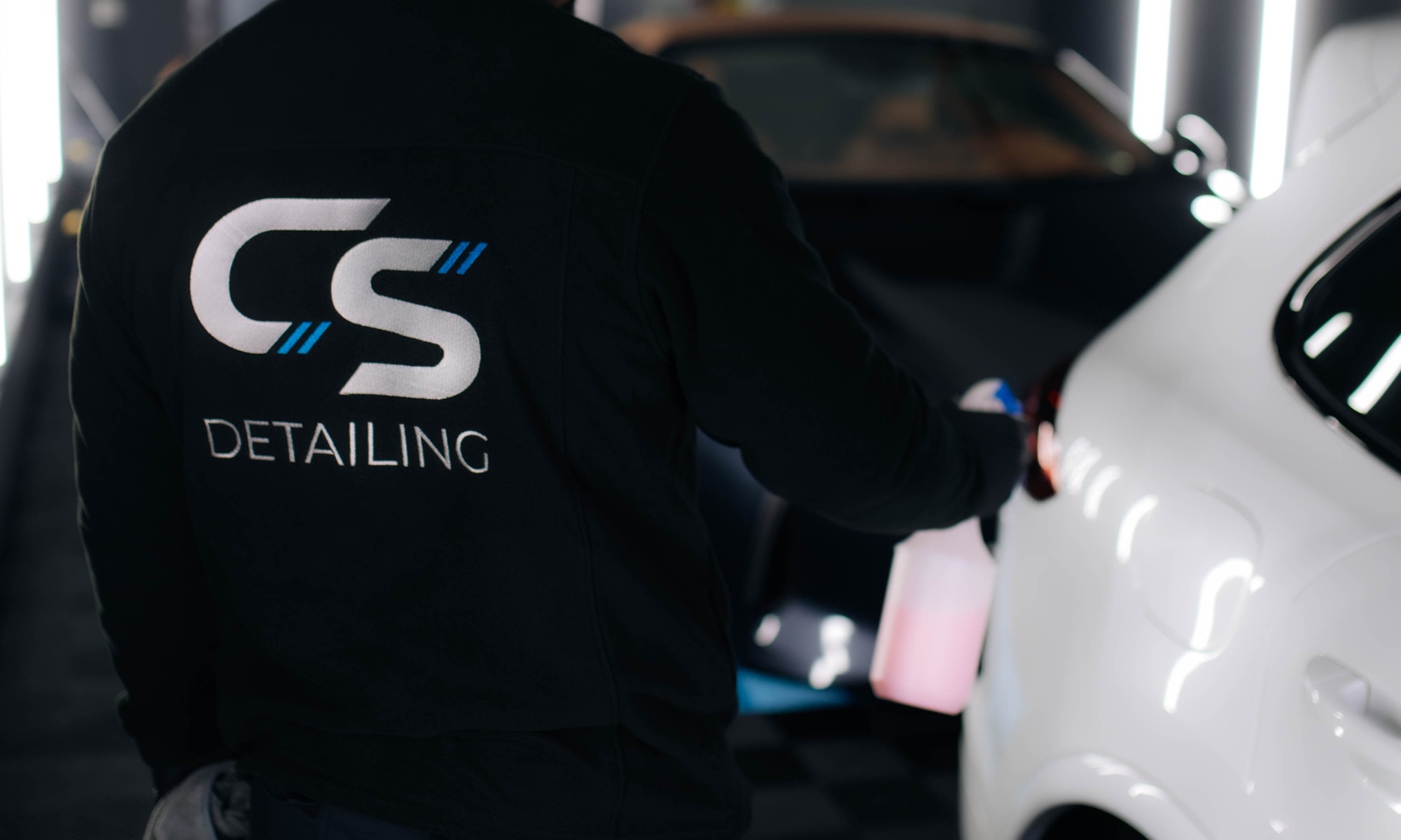 Innenraumreinigung od. Innen- & Außenreinigung Basic, Gold od. Premium