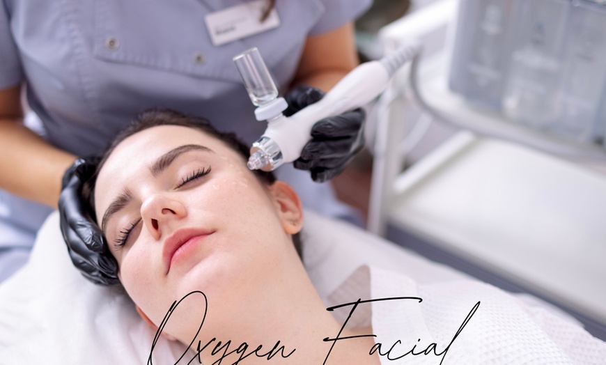 Image 3: Up to 43% Off on HydraFacial at Spa Services at AB Cosmetica