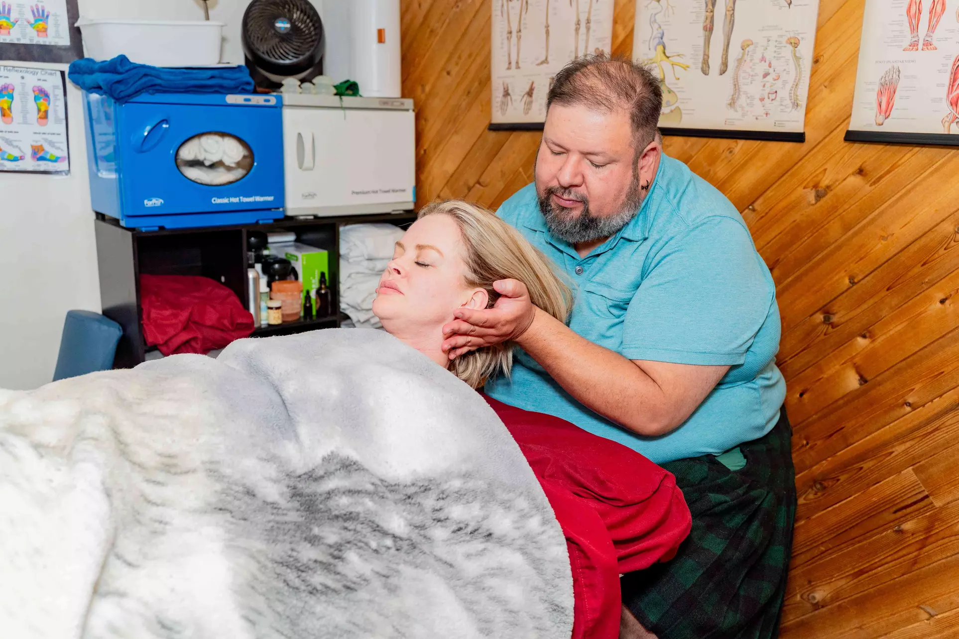 1, 3 or 5 Session of 90 Minute Premier Massage