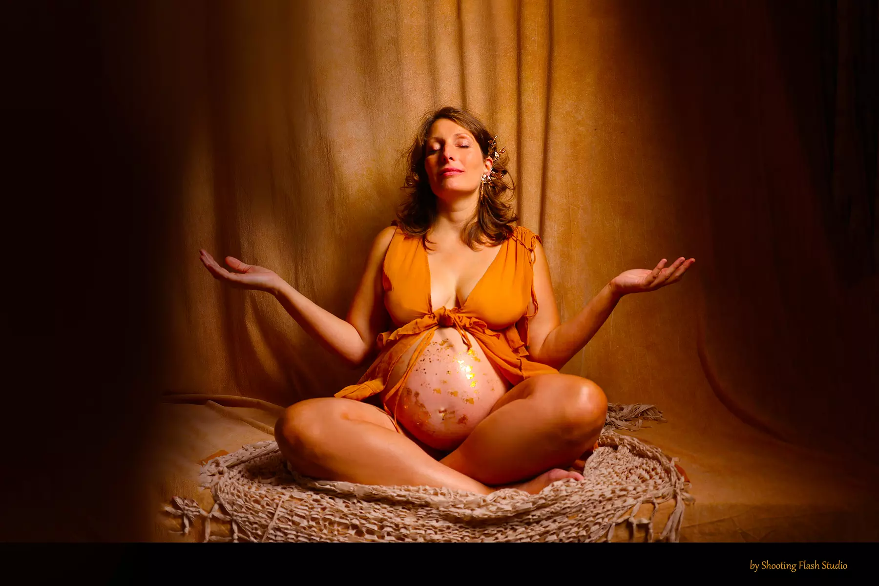 Shooting photo grossesse + nouveau né Shooting flash studio - le spécialiste (jusqu'à 79% de remise)