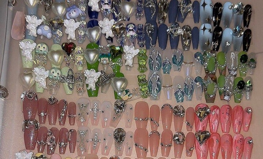 Image 3: Get Fancy with 2D Fancy or 3D Luxury Diamond Handmade Press on Nails at Ms Young (Up to 76% Off)