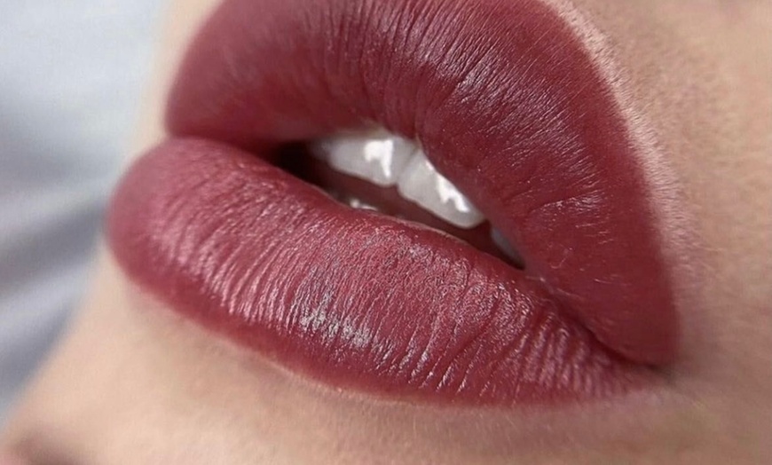 Image 1: Up to 30% Off on Permanent Makeup at V Glow Miami