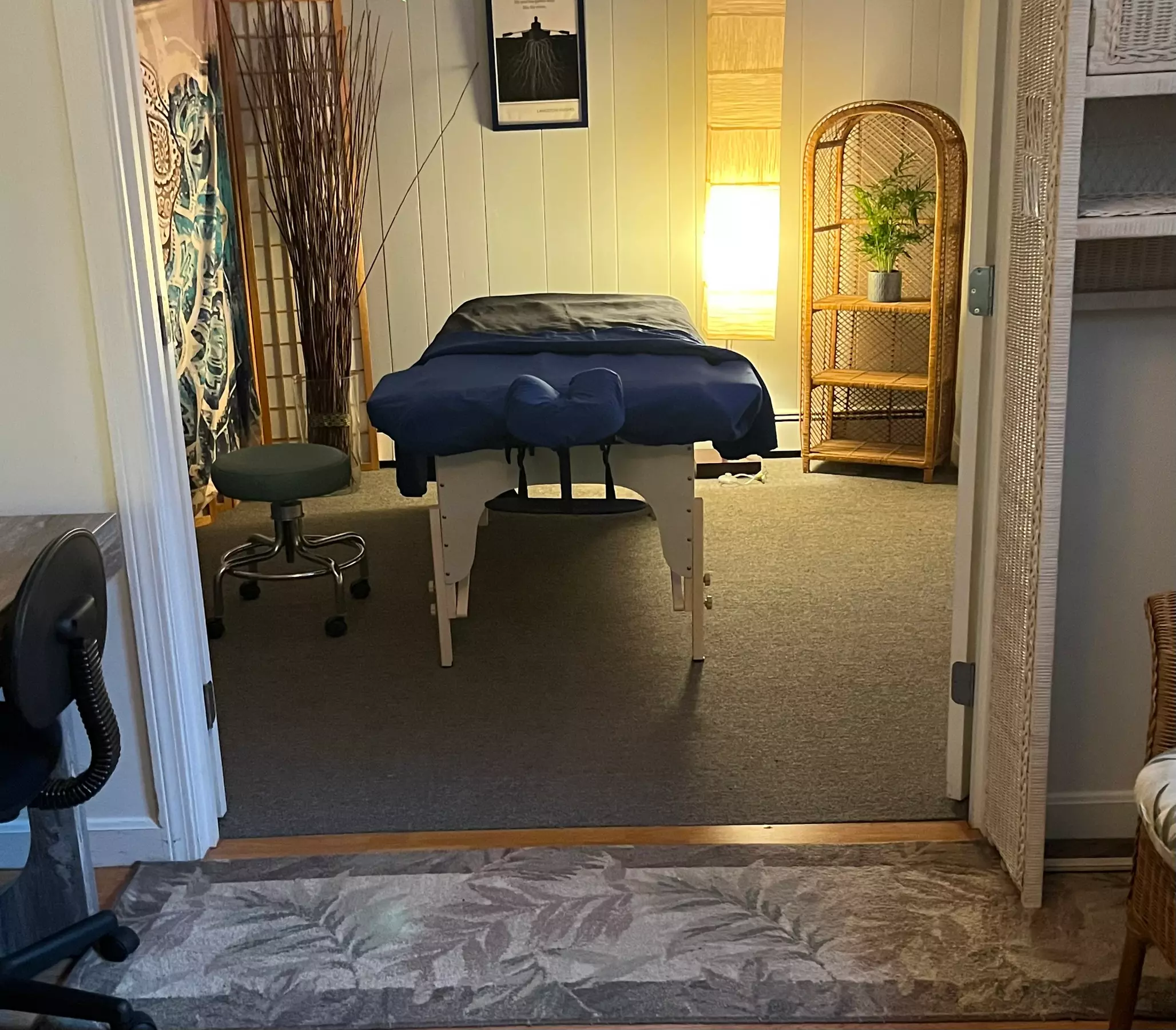 60- or 90-Min Swedish Massage or Deep Tissue Massage with Hot Stones