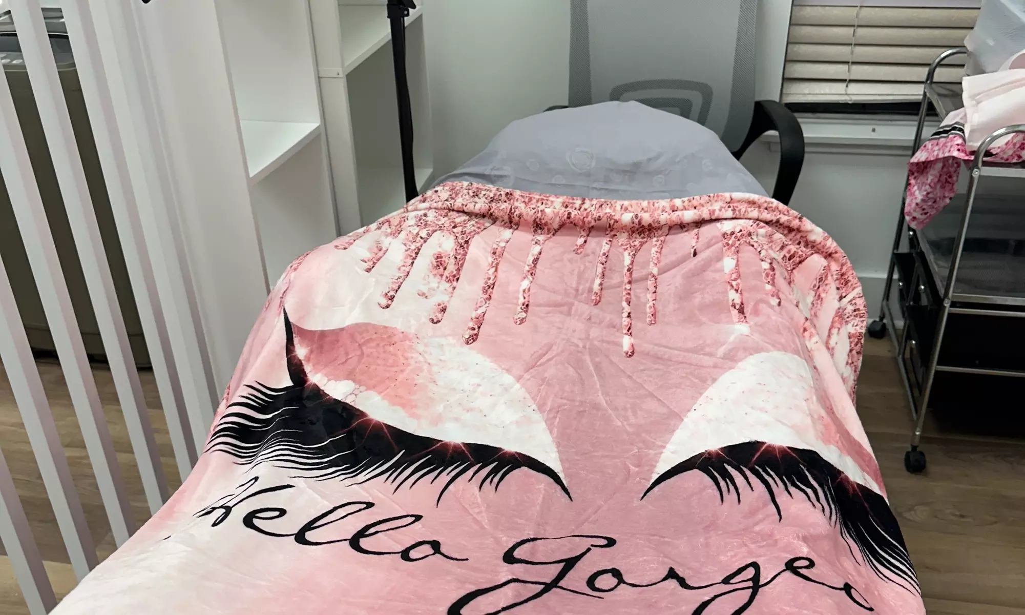 Transform Your Look w/ Classic Eyelash Extensions