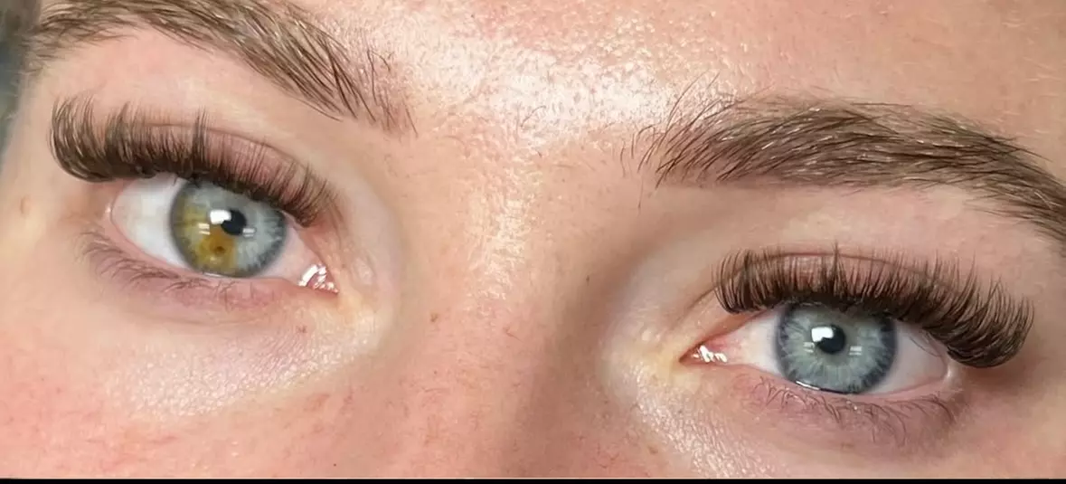 Up to 67% Off on Eyelash Extensions at Beauty Lab