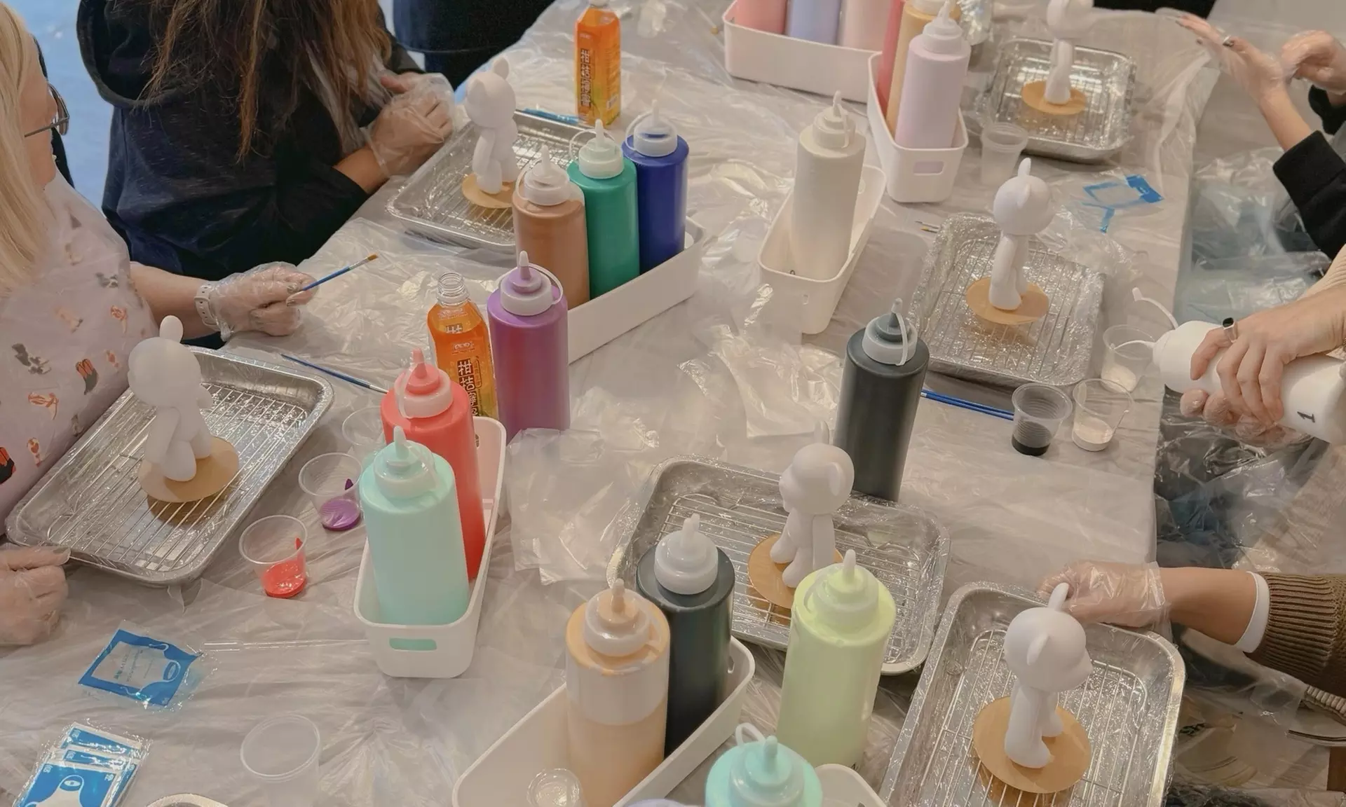 Create 1 or 2 Fluid Bear / Cream Glue Keychain or 9x12 Fluid Canvas