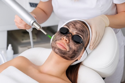 One Hollywood Carbon Laser Peel Skin Resurfacing Treatment - Revivify aesthetics