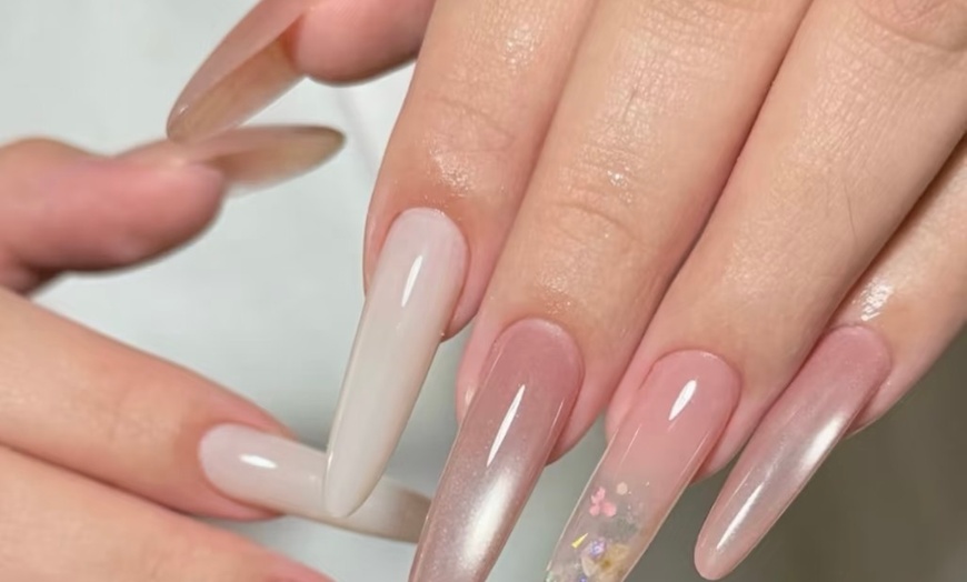 Image 7: Get Stunning Nails with Cat Eye, Mirror Chrome Gel Manicure Pedicure