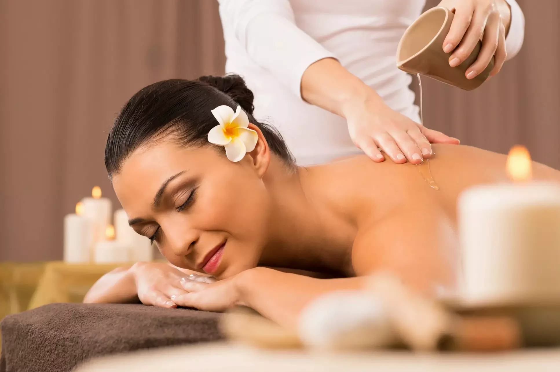 Up to 45% Off on Deep Tissue Massage at Up Wellness Spa - Primary Image