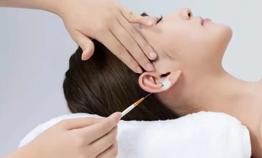 Image 10: Up to 37% Off on Salon - Scalp Care at Umi3 Head and scalp Spa