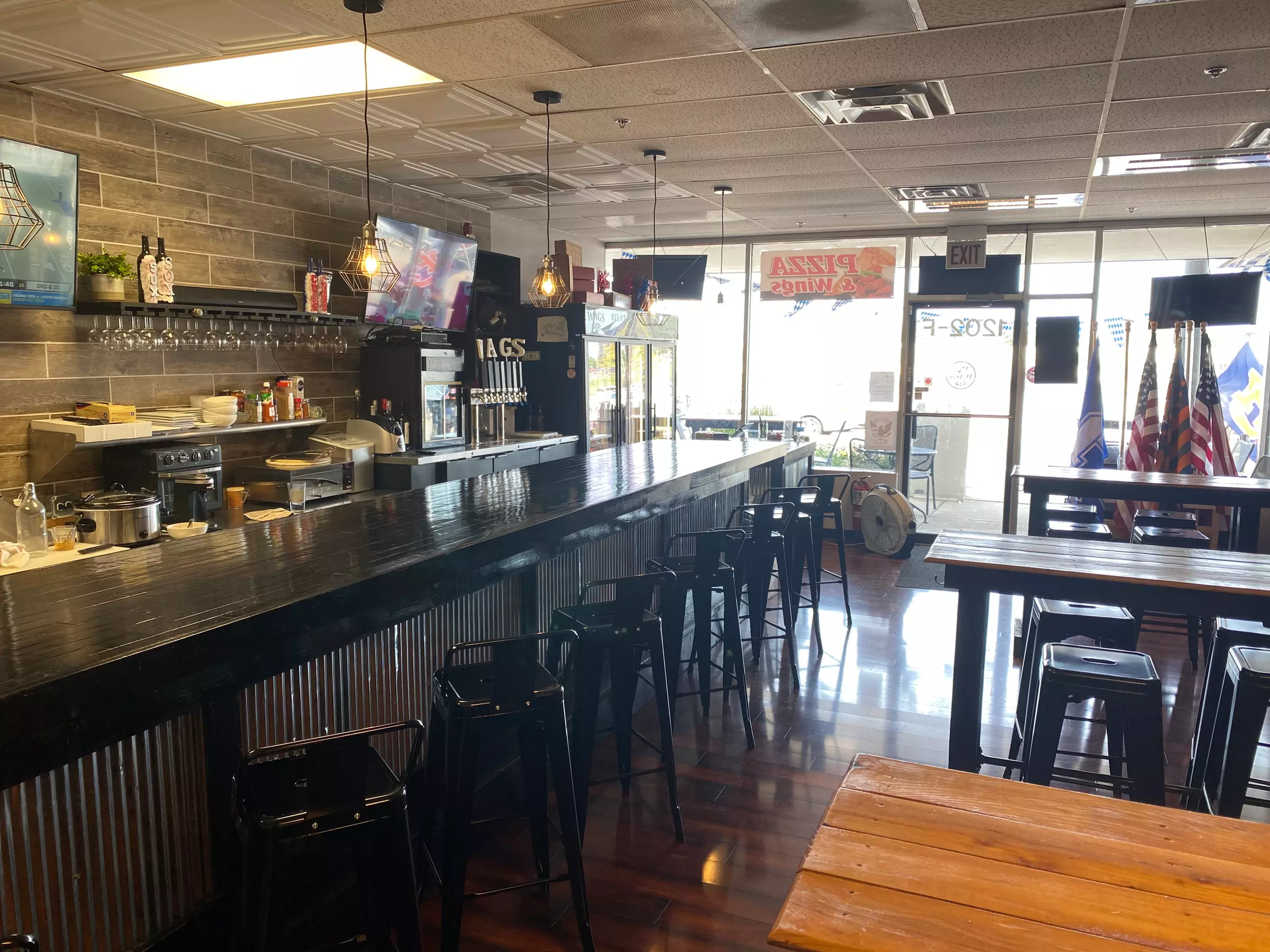 Up to 40% Off on Bar Offerings - Beer and Wine at Wags Wine Shop And Craft Beer - Second Medium