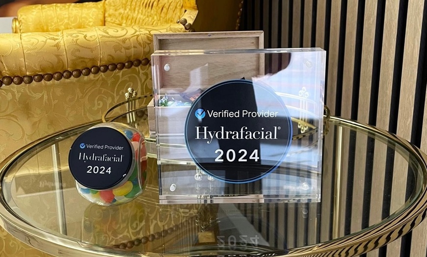 Image 4: Sesiones de limpieza facial hidrolimpieza con opción a máscara LED  