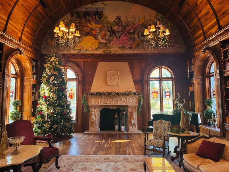 Theater at Chateau De Mort on January 22 & 23