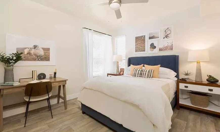 Image 1: 2 or 4 Man-Hours of House Cleaning or Carpet Cleaning for 3 or 4 Rooms