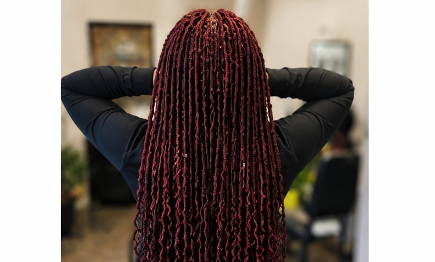 Image 4: Up to 35% Off on Salon - Hair Locking/Dreadlocks at T.W. Beauty Atelier