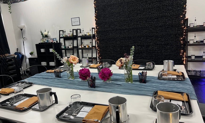 Image 3: Hands-on Candle Making Experience for 4 or 8 People in Seattle