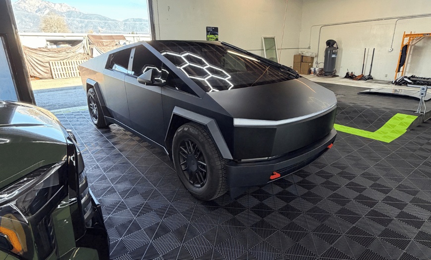 Image 6: Window Trim Blackout, Ceramic Coating– Gloss, Or Headlight Restoration