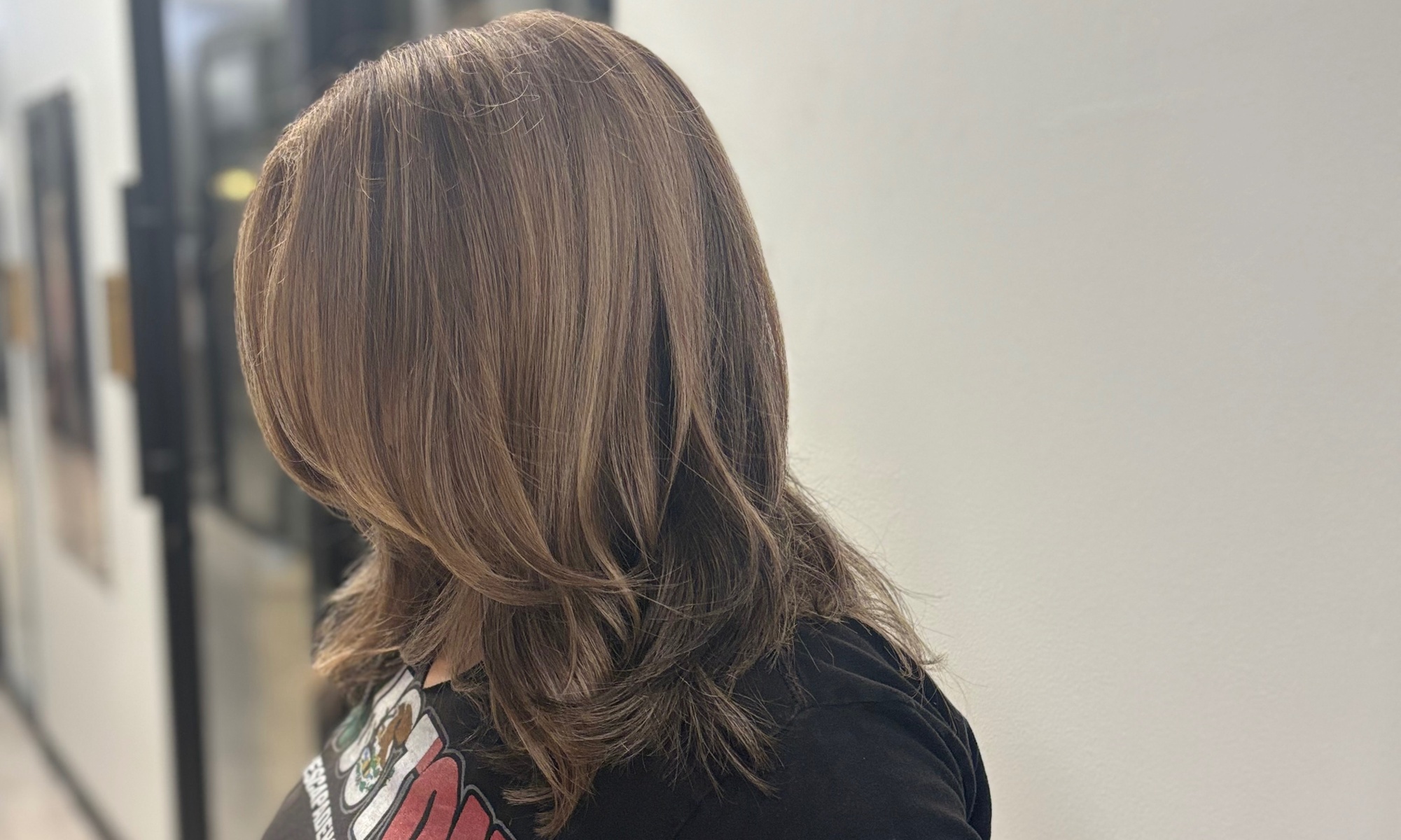 Transform Your Look with a Woman's Haircut, Color, Style