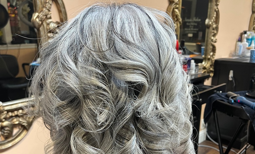 Image 15: Get a Haircut, Conditioning, Blow Dry, Highlights & More