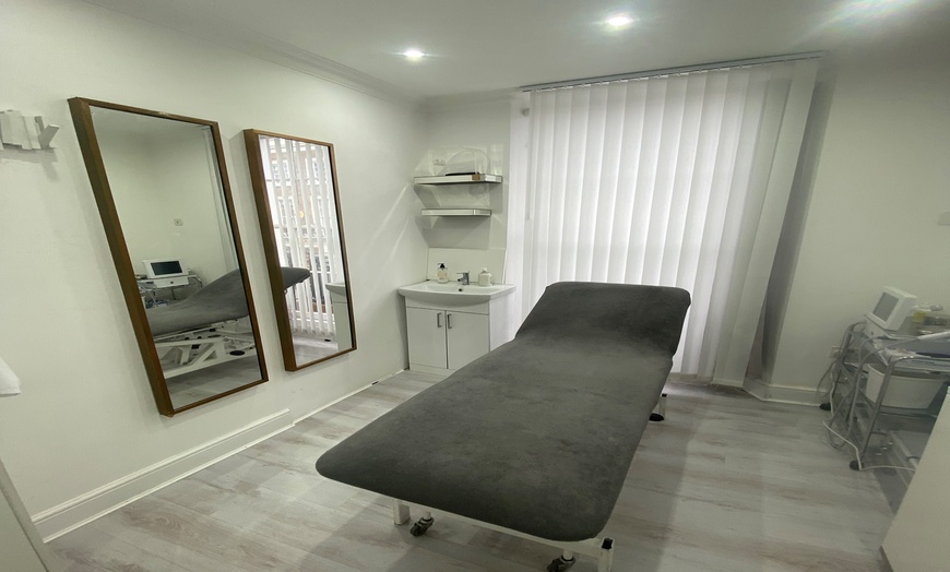 Image 4: Up to 50% Off on Micro-Needling at Glow Clinic