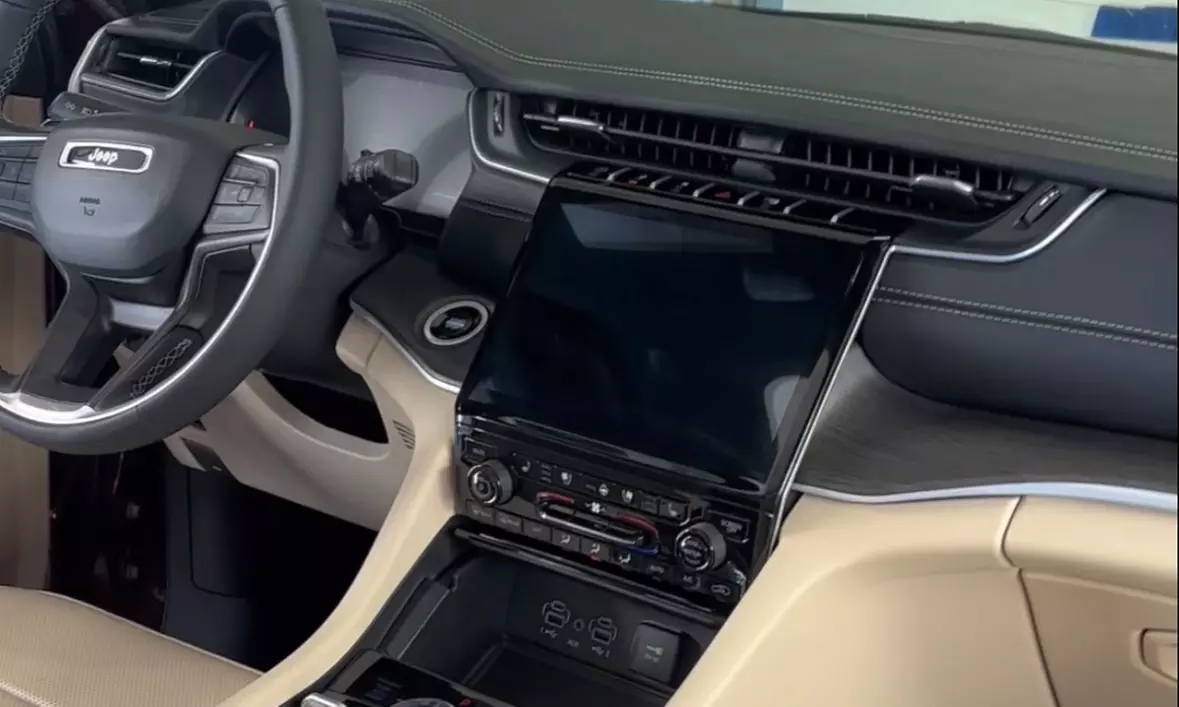 Complete Gold and Interior and Exterior Detailing for Cars, or Trucks