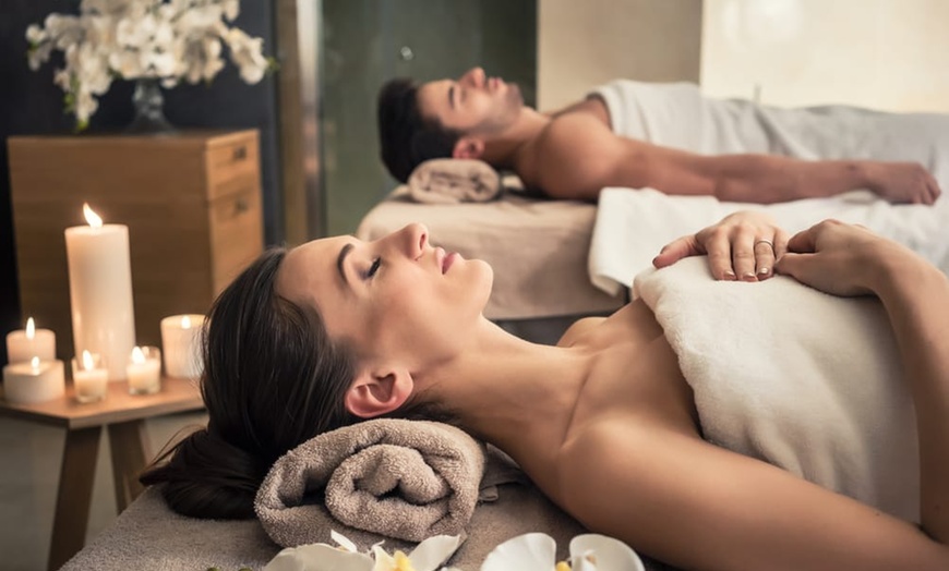 Image 3: Choose Your Perfect Massage or Reflexology Session
