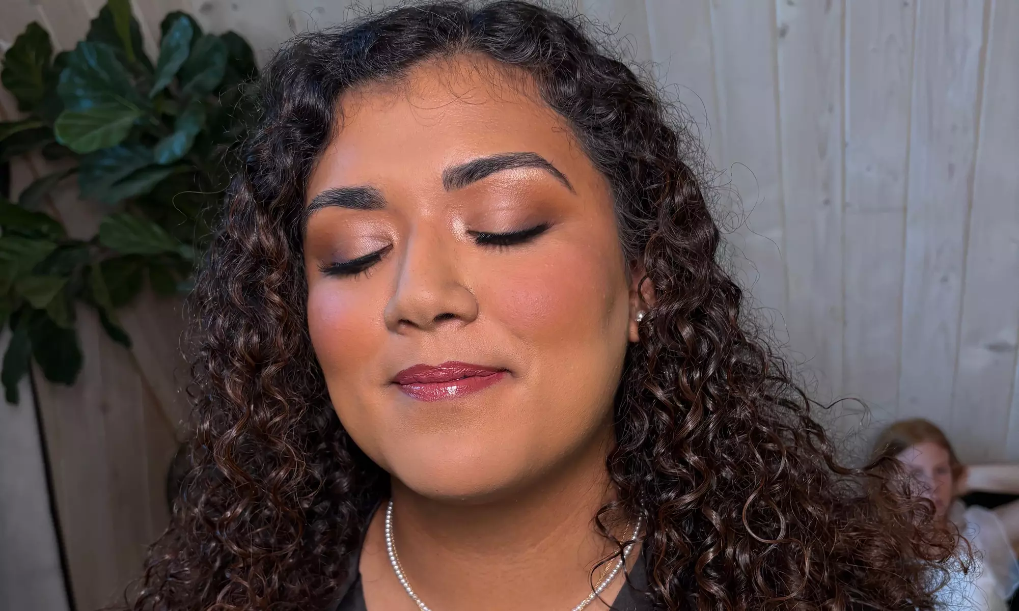 Mobile Hair Styling, Blowout & Makeup Services