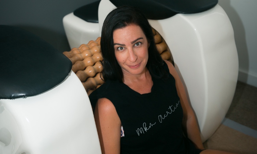 Image 8: 30-Minute BodyROLL Treatment