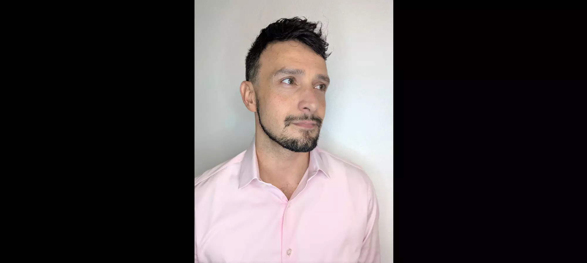 Men's Short Haircut & Style with Shampoo