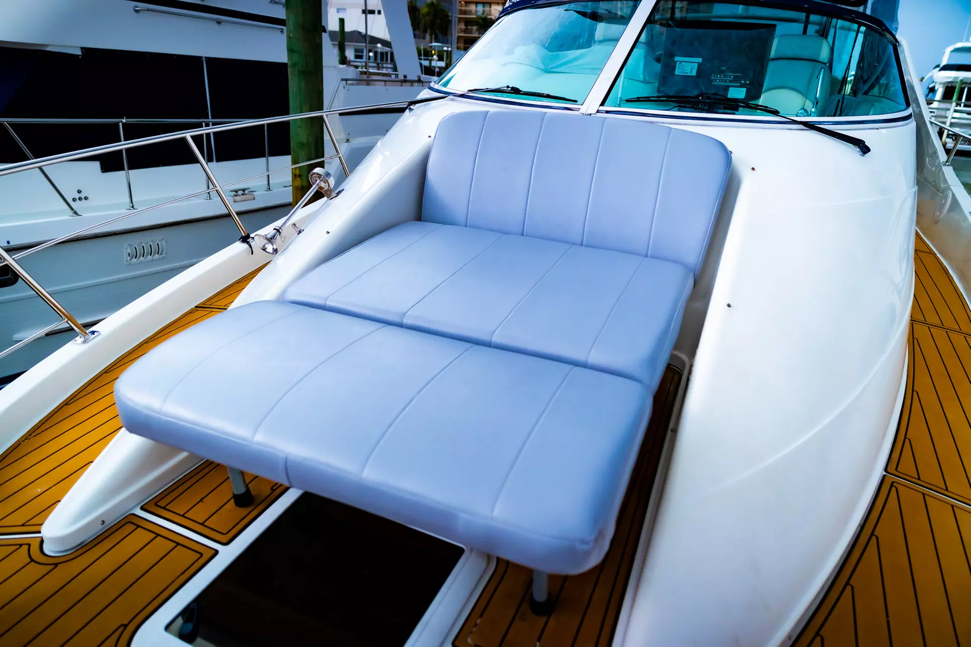 Luxury Private Yacht Cruise – Clearwater, FL