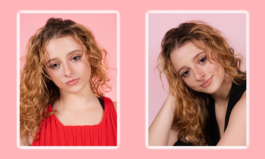 Image 5: In-Studio Photo Session: 30 or 60 Min. with Digital Downloads