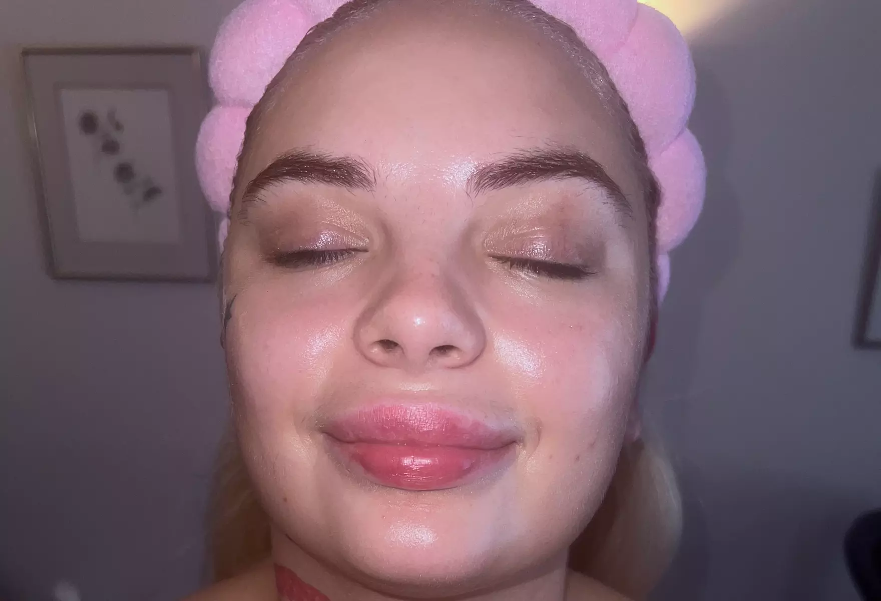 Up to 25% Off on Holistic Facial Rejuvenation Treatment (Type of facial decided by customer) at Her Sanctuary Holistic Therapies