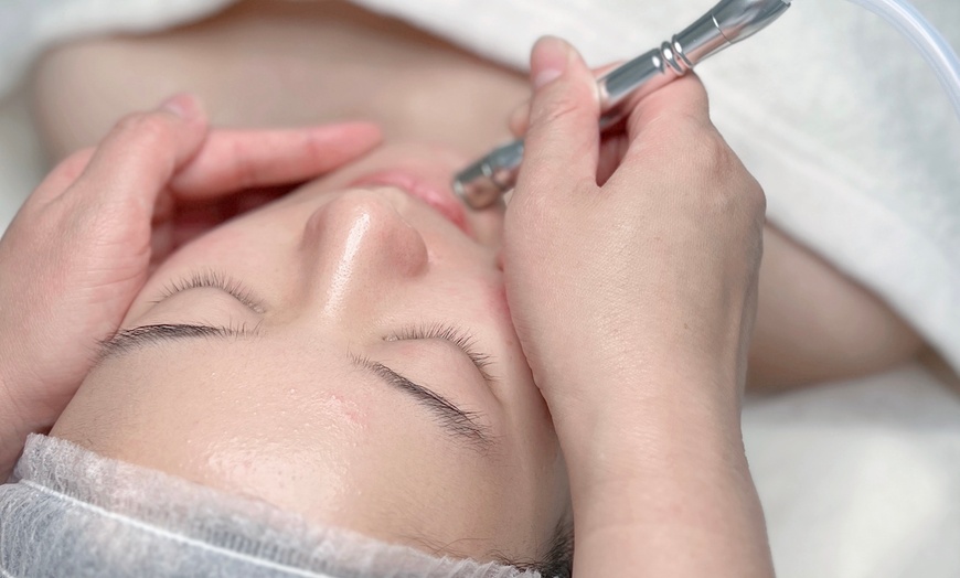 Image 1: Up to 60% Off on Pampering Package at Strada Bellezza
