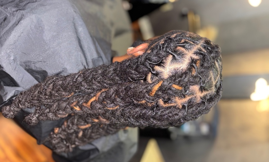 Image 7: Up to 10% Off on Salon - Hair Locking/Dreadlocks at Loc queen