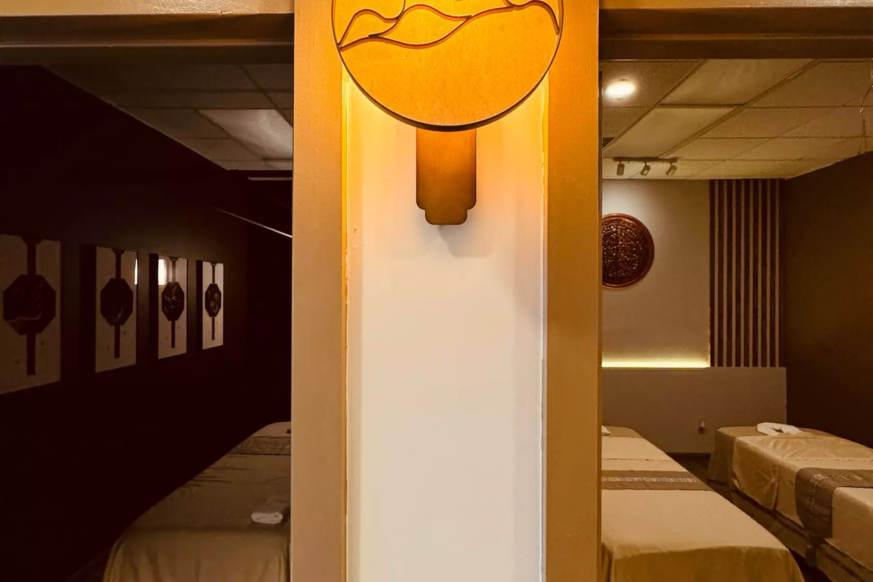 Up to 50% Off on Couples Massage (Valid Mon-Thu Only)