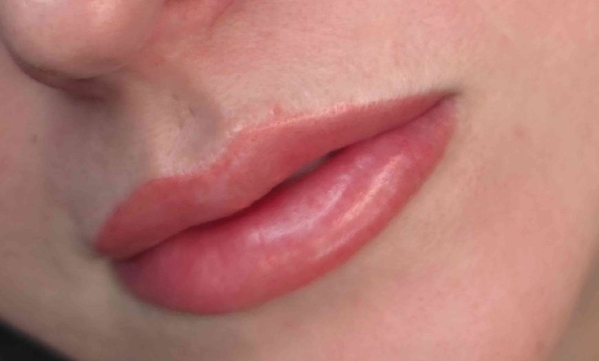 Image 2: Up to 60% Off on Tattooing at Graceful Brows