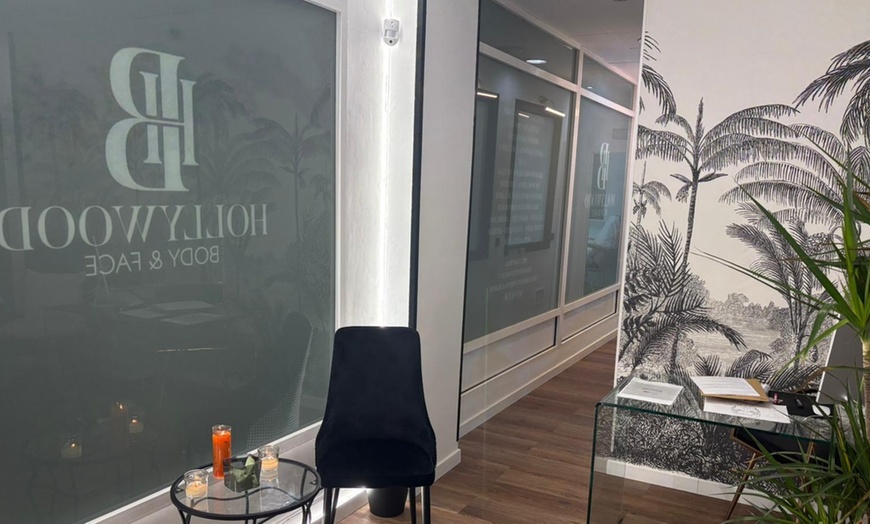 Image 3: 2 o 4 sesiones de tratamiento corporal con criolipólisis y masaje 