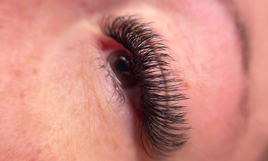 Image 7: Up to 51% Off on Eyelash Extensions at Rose Beauty Lounge