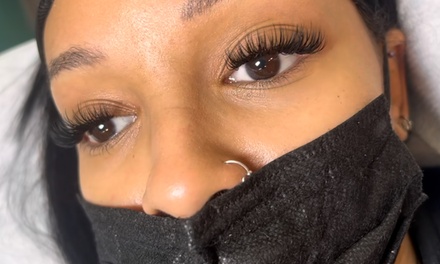 Full Set of Classic Individual Eyelash Extensions - iLash Beauty Bar