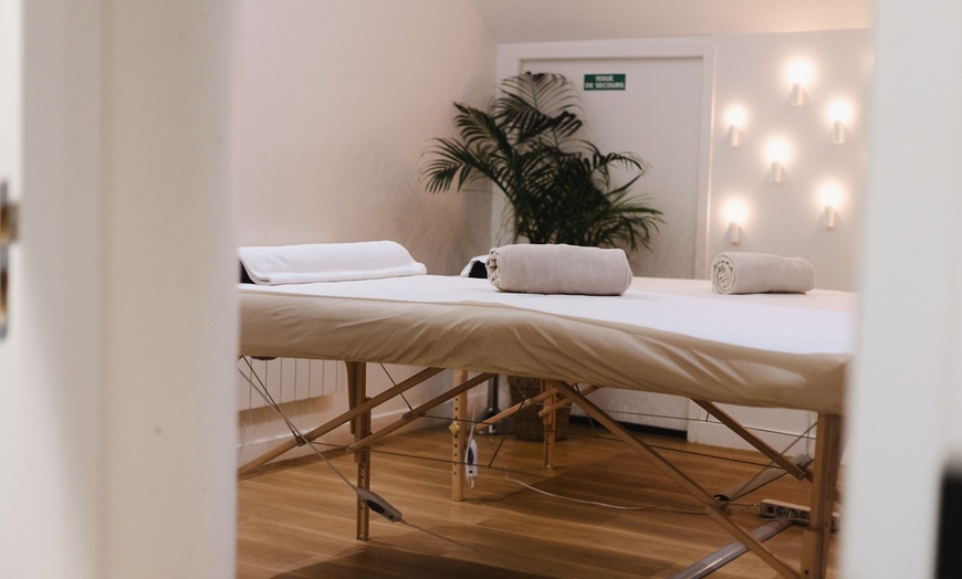 Image 10: Jusqu'à 50% de remise sur Massage - Personnalisé chez Premium Massage